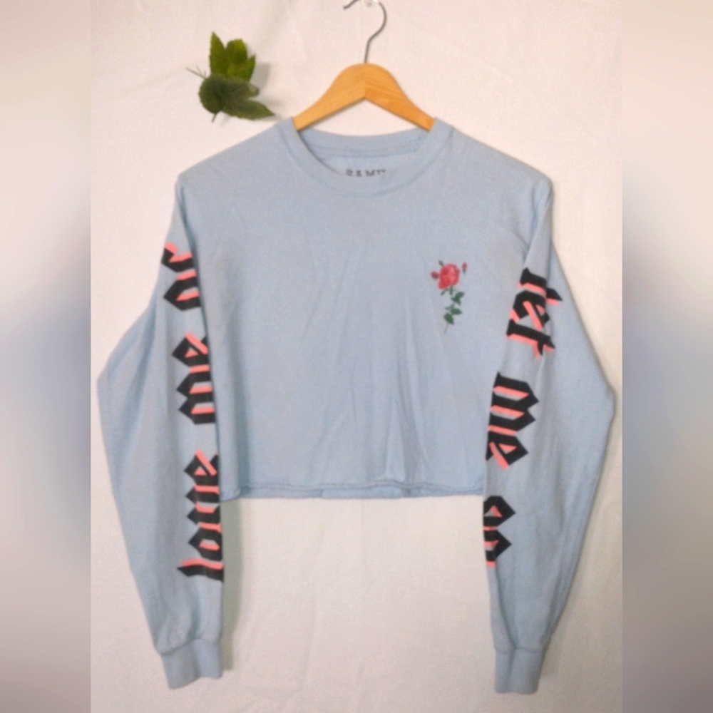 Samii Ryan Blue Cropped Long Sleeve T Shirt with Rose Detail Small